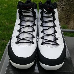 Nike Air Jordan retro 9